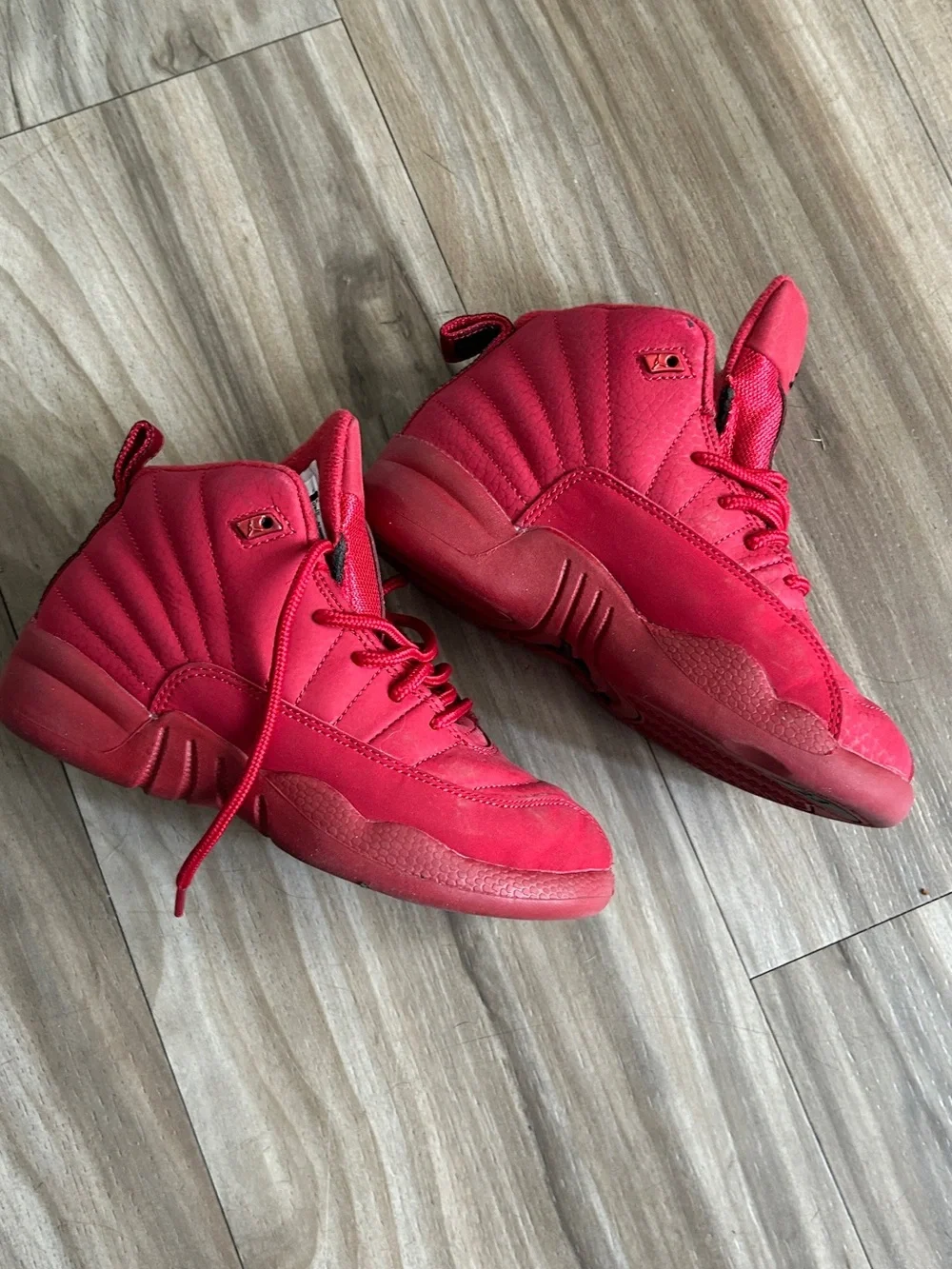 Jordan Kids Red High-Top Sneakers